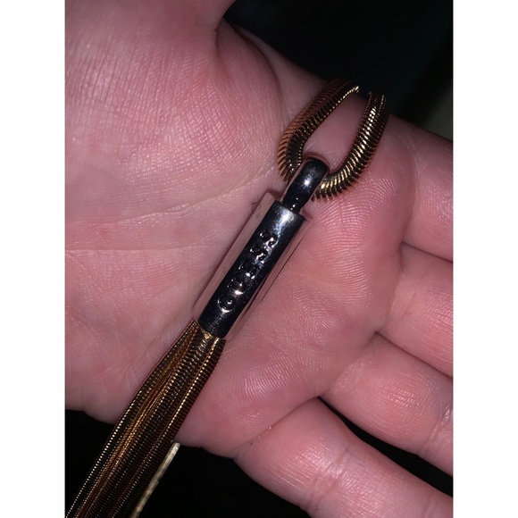 Guess necklace NWT - Picture 2 of 4